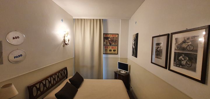 Camera tema Motori Admiral Hotel Milano